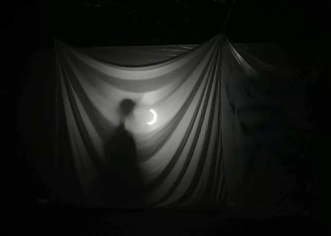 dda5a185e9fd457e8c2c7d26d64bdaa3.jpg dda5a185e9fd457e8c2c7d26d64bdaa3.jpg